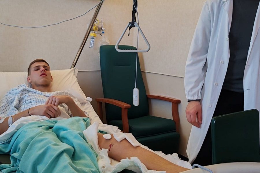 Krilni napadač Zvezde operisan u Rimu! Sledi oporavak, evo kada bi trebalo da bude spreman