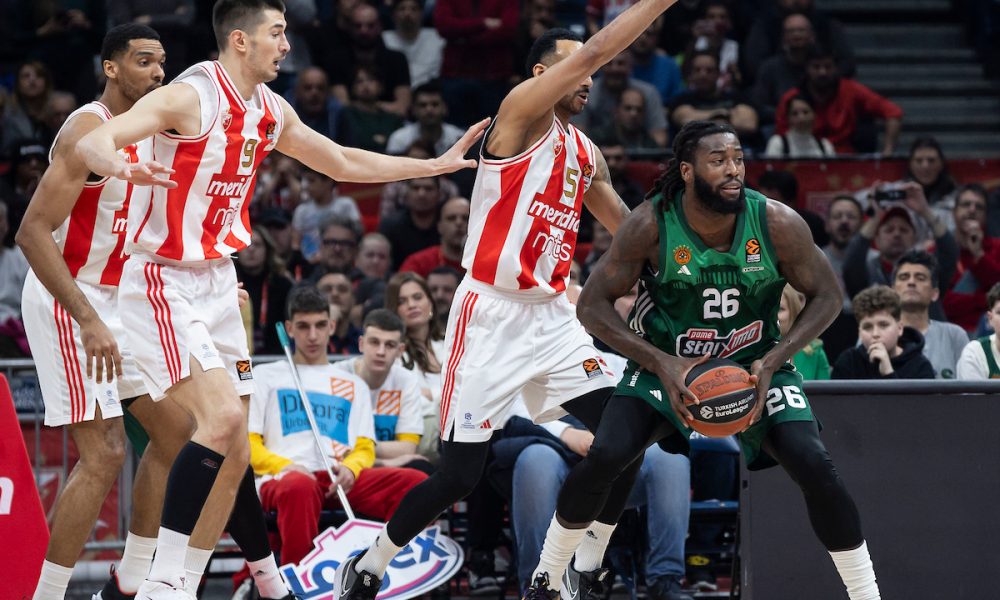 SJAJNA KOMBINACIJA SMARTA I BOLOMOBJA Zvezda se bori protiv „kiše trojki“ Panatinaikosa (VIDEO)
