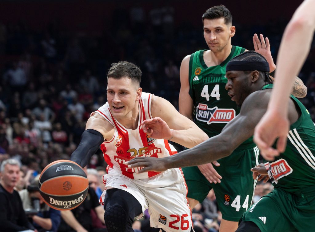ZVEZDA BEZ ŠANSE PROTIV PANATINAIKOSA Crveno-beli bez rešenja za Lesora i Mitoglua (VIDEO)