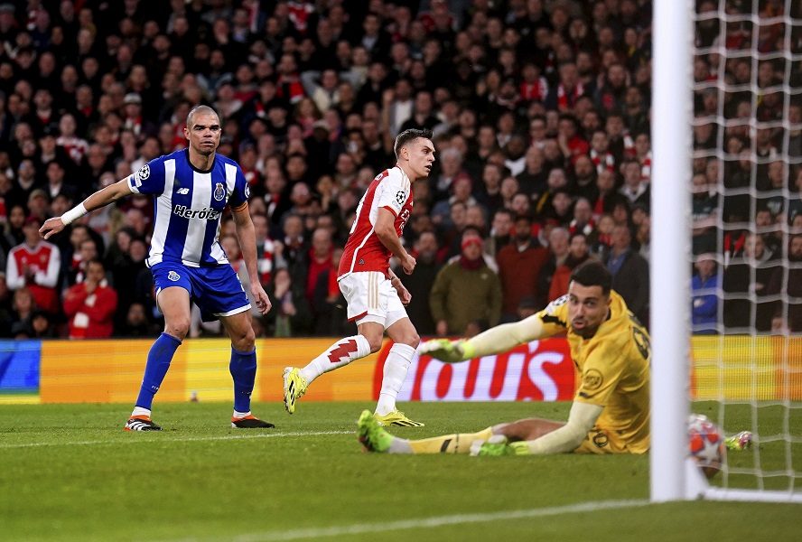 ARSENAL U ČETVRTFINALU „Tobdžijama“ drama u penal seriji! Grujić precizan sa bele tačke, ali se nije radovao na kraju (VIDEO)