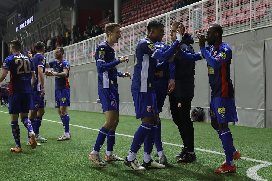 SUPERLIGA „Stara dama“ uspešna na „krovu“! Bandović vezao drugu pobedu na klupi Vojvodine