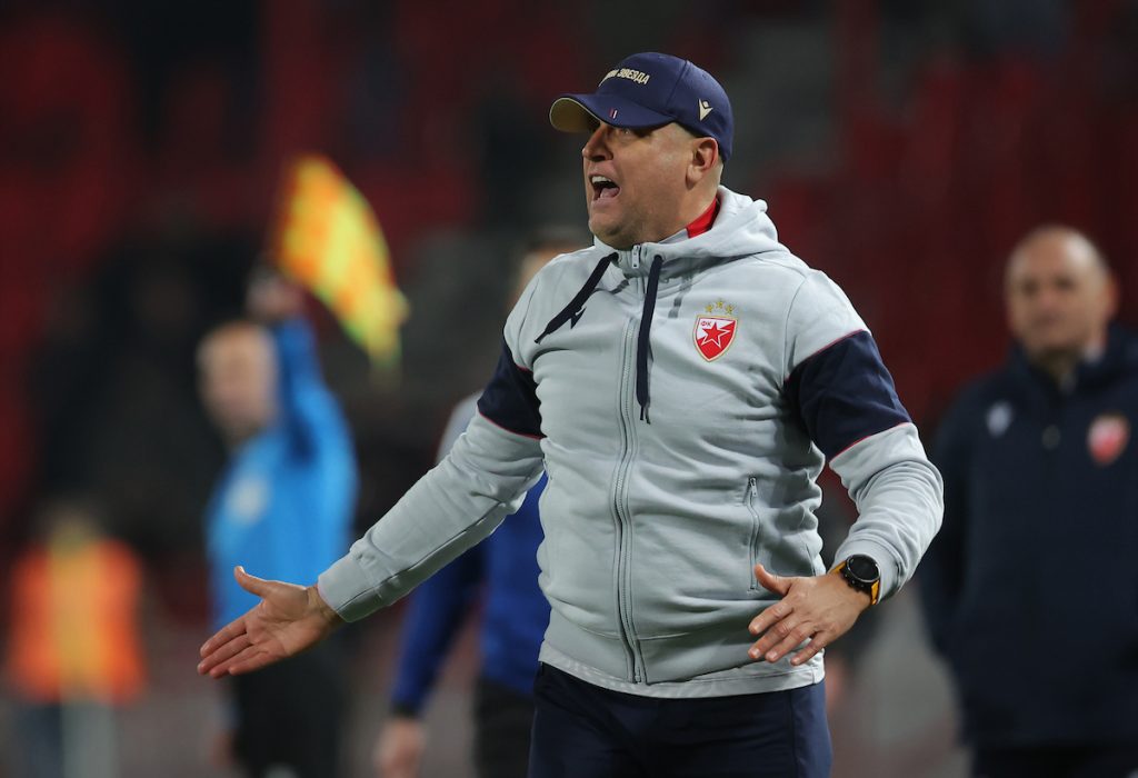 SKENER CRVENA ZVEZDA Kanga pokazao dečje bolesti, Milojević je posle dominacije morao da „zatvori“ poluvreme