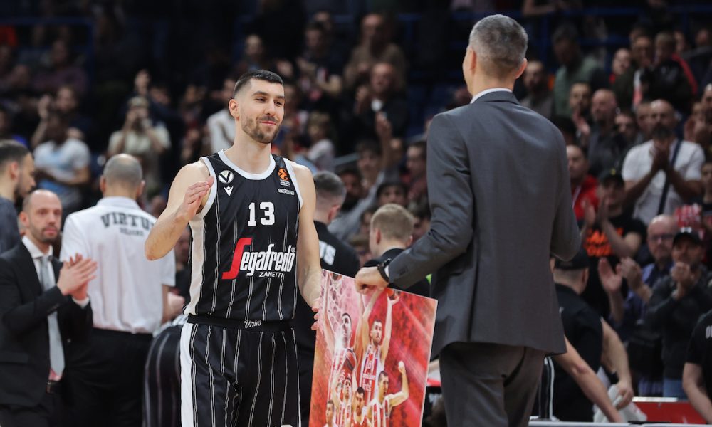 EMOTIVAN DOČEK Zvezda nije zaboravila Dobrića! (FOTO)