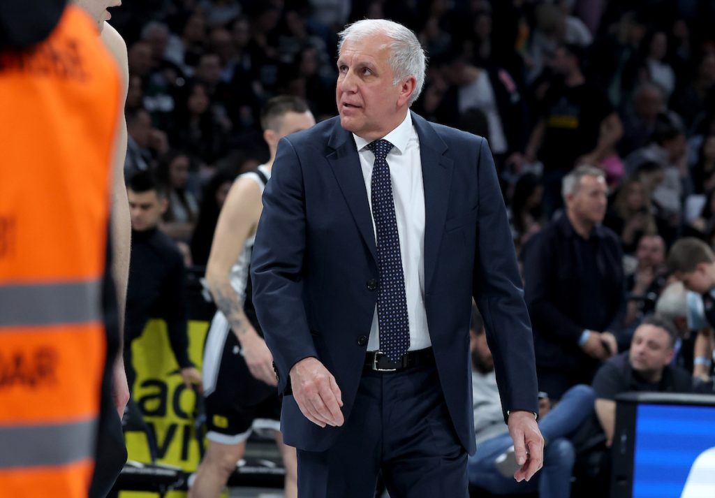 OBRADOVIĆ PRED ALBU: Nema više vraćanja na ono što je iza nas, naša sreća je da zavisimo…