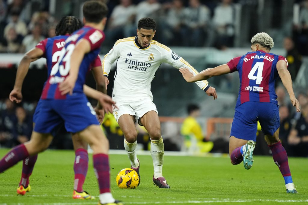 EL KLASIKO Hej Džud, igraš kao lud! Belingem srušio Barsu i najavio novu titulu Reala! Spektakl u Madridu posmatrao i Nole (FOTO/VIDEO)
