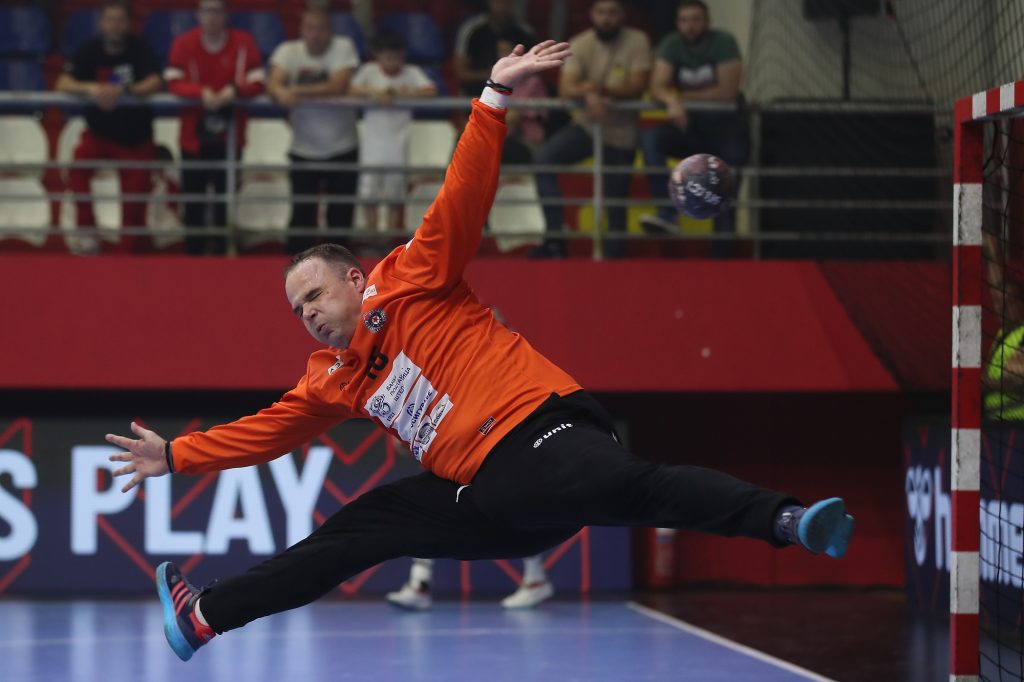 PENALI OPET TALIČNI Rukometaši Partizana savladali Metaloplastiku i ostali u borbi za finale