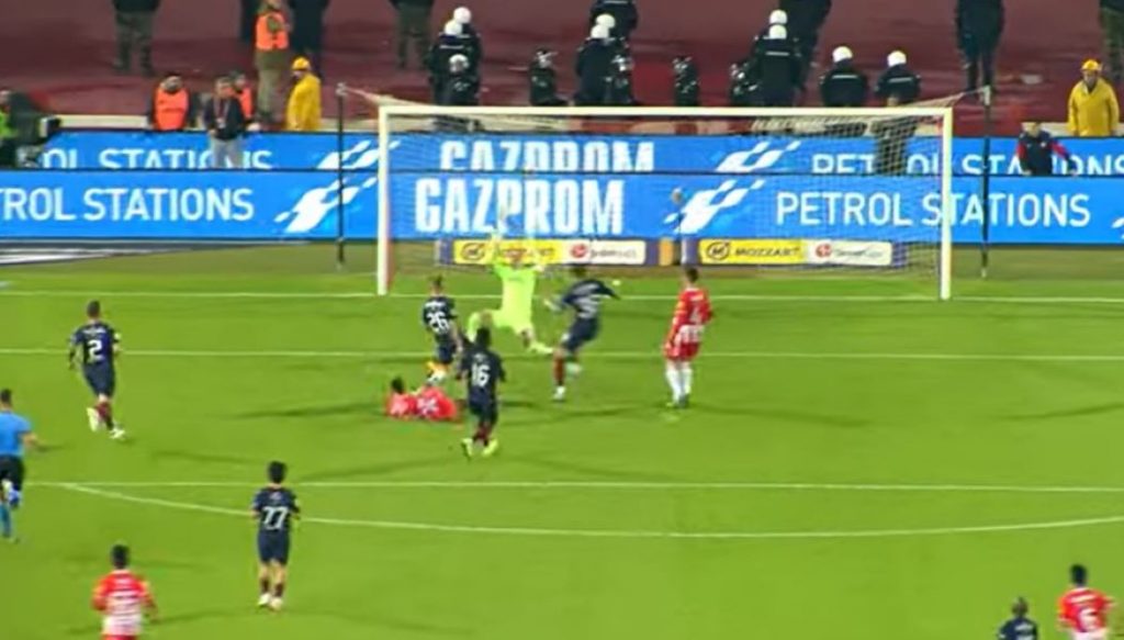 PARTIZANOVA HOBOTNICA Jovanović odličnim odbranama sprečio debakl crno-belih (VIDEO)