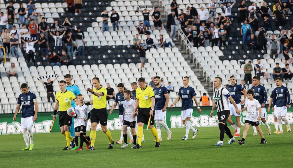 VODI TSC U HUMSKOJ Ćirković nastavlja da teroriše Partizan (VIDEO)