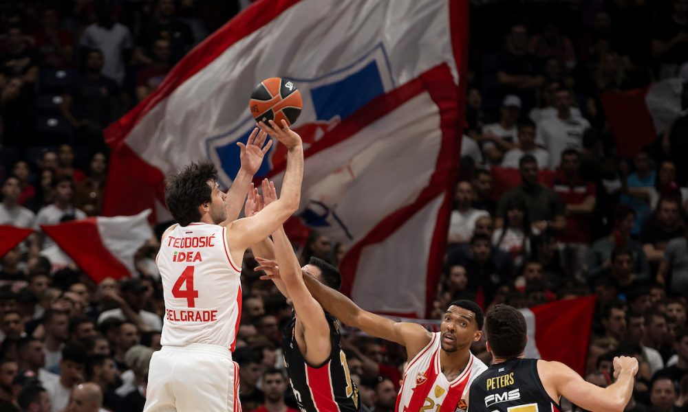 KAKAV JE TO MAJSTOR… Trojka Teodosića uz zvuk sirene za vođstvo Zvezde nad Olimpijakosom (VIDEO)