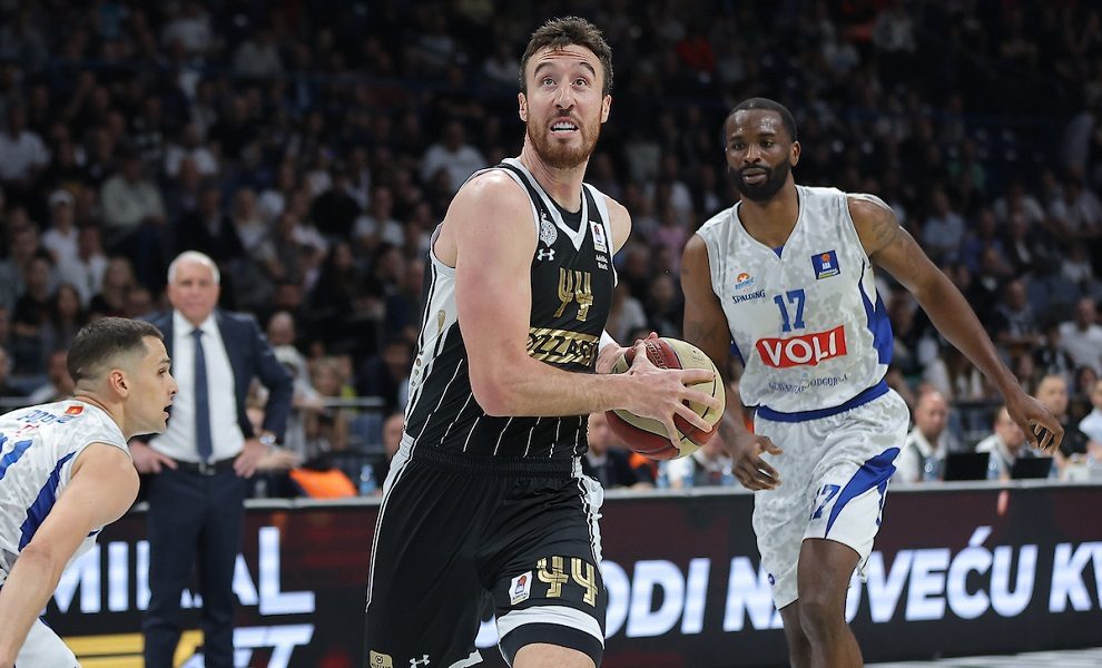 HOD PO IVICI Partizan imao +18 protiv Budućnosti, a pobedu obezbedio Panter pogodivši slobodna bacanja (VIDEO)