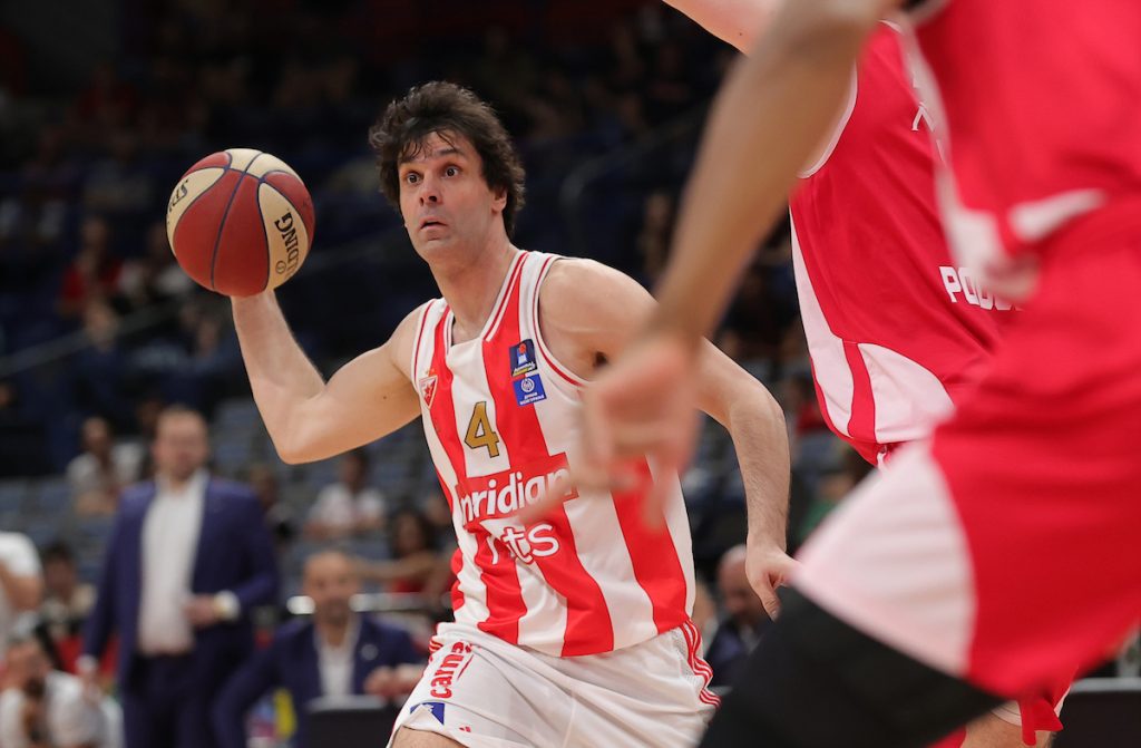 SMIRIVAO STRASTI Teodosić apelovao na navijače da ne skandiraju protiv uprave