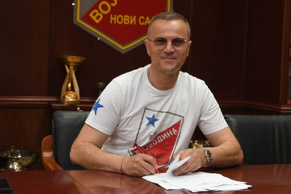 POTVRĐENO PISANJE MAXBET SPORTA Vojvodina produžila ugovor sa Božidarom Bandovićem