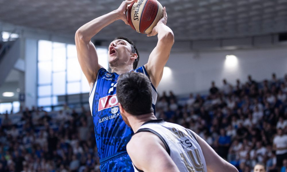BRATSTVO I JEDINSTVO Srpska i hrvatska legenda posmatraju duel u Morači (FOTO)