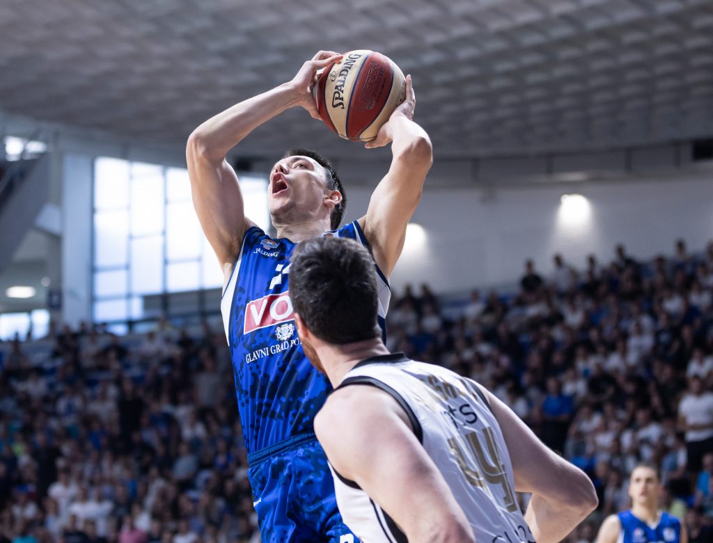 BRATSTVO I JEDINSTVO Srpska i hrvatska legenda posmatraju duel u Morači (FOTO)