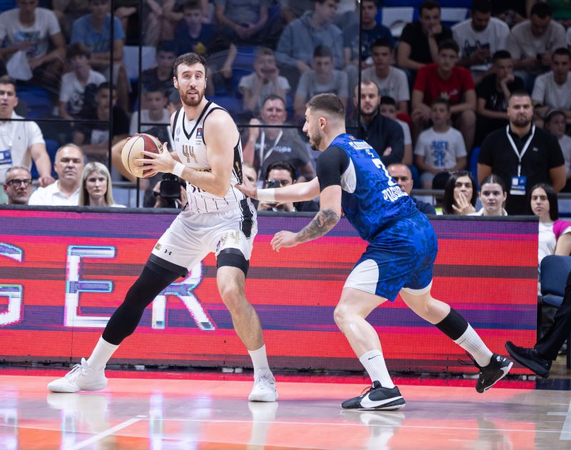 POZNAT TERMIN MAJSTORICE Evo u koliko sati igraju Partizan i Budućnost
