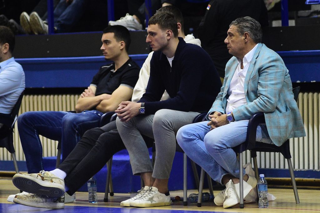 KOŠARKAŠ MAJAMIJA NA NOVOM BEOGRADU Jović otkrio za koga navija, pa o svom učešću na Olimpijskim igrama!