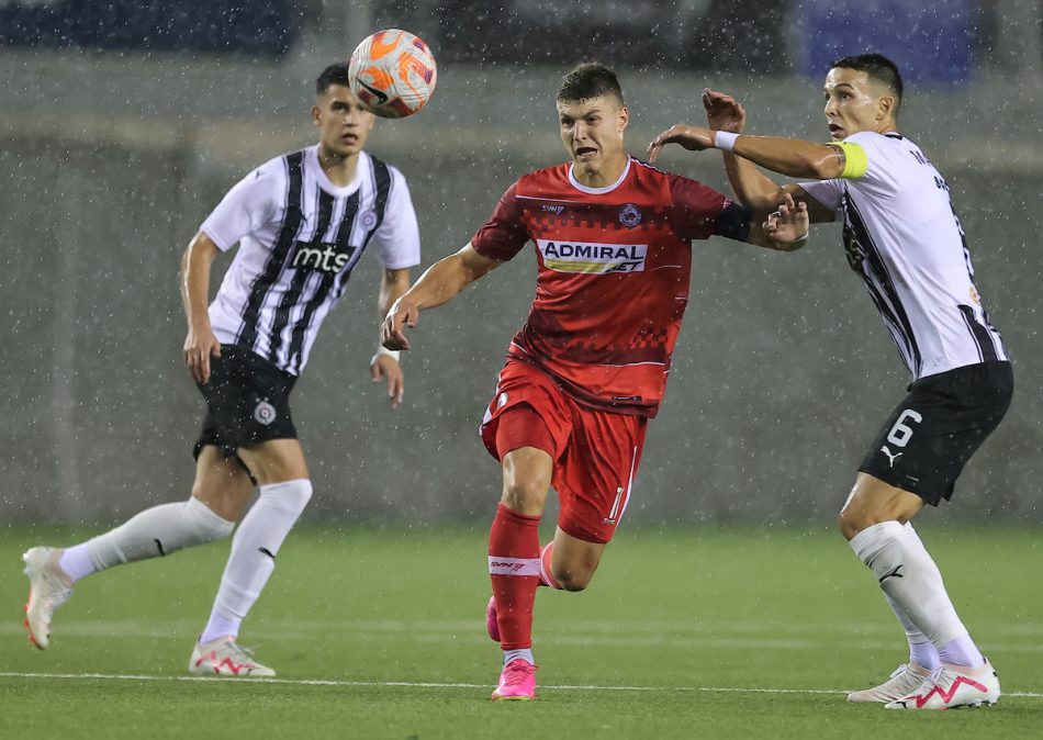 Mladi „traktorista“ sustigao Mateusa Saldanju! Ko će pre do trofeja „Slobodan Santrač“? (VIDEO)