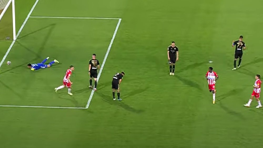 ZVEZDA PREOKRENULA Olajinka drugi put zatresao mrežu Čukaričkog (VIDEO)