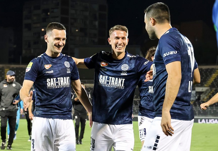 SLS TSC rutinski savladao „Brđane“ i nastavio da juri Ligu šampiona!