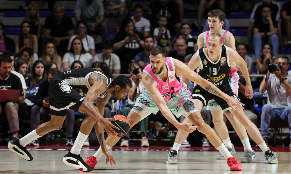 MAJSTORICA BEZ DRAME Partizan pregazio Megu i zakazao finale sa Zvezdom (FOTO)