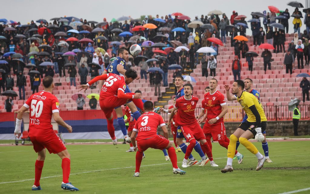 BEZ GOLOVA U KRAGUJEVCU Radnički 1923 bliži Evropi, Vojvodina sada sanja trofej u kupu