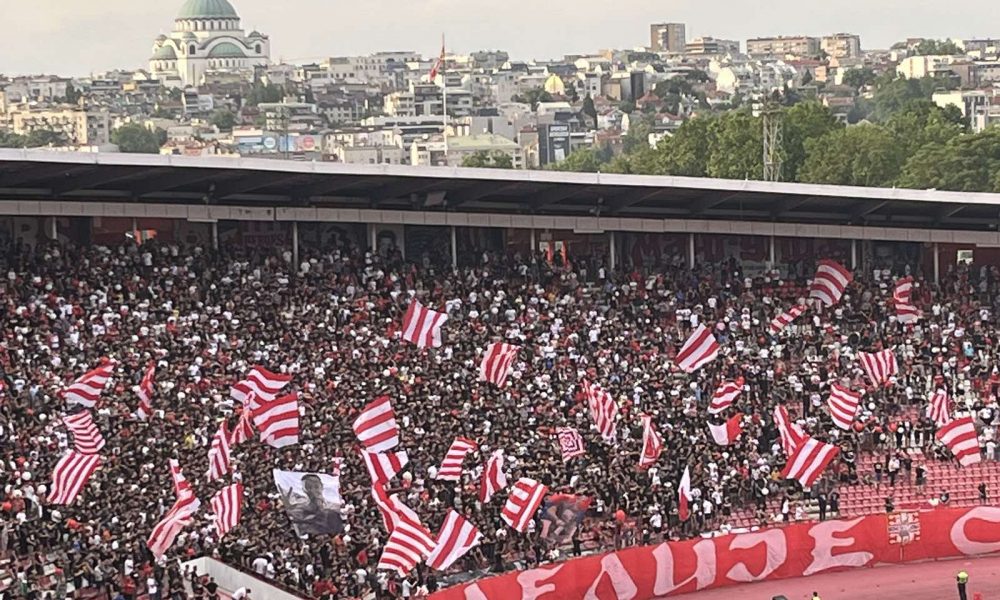 PRELEPA SLIKA NA MARAKANI „Delije“ pozdravile svoje šampione! Baloni lete po čitavom stadionu (VIDEO)