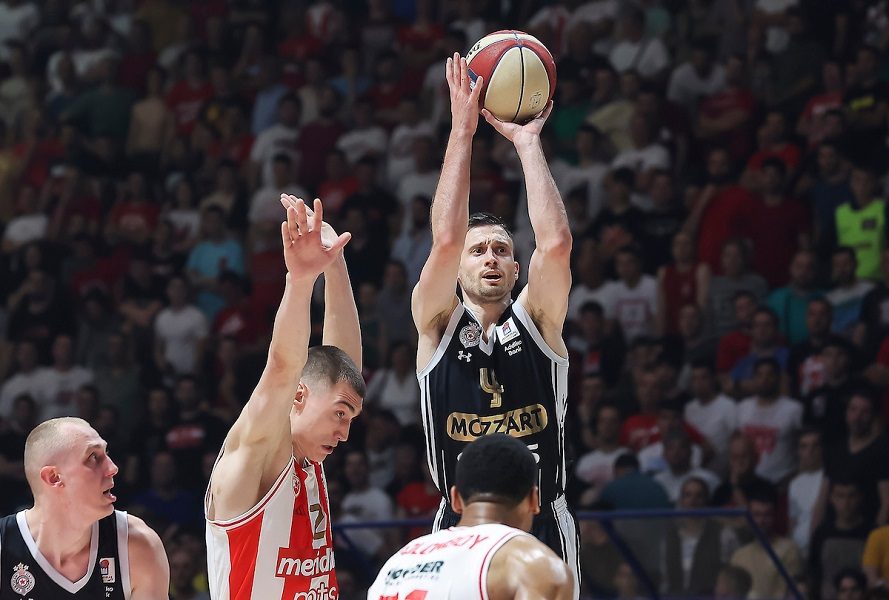 CSKA poželeo dobrodošlicu Avramoviću na srpskom i pustio čuveni snimak (VIDEO)