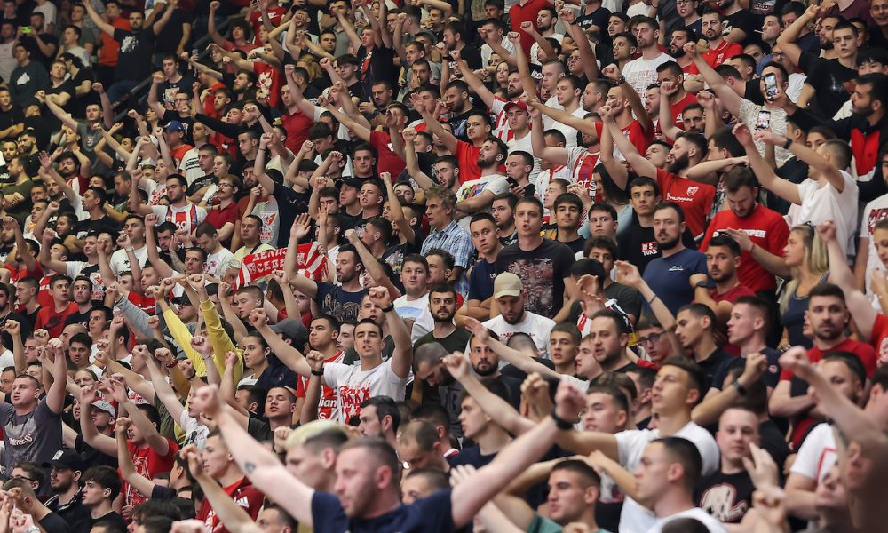 BIO JE ZVEZDINA ŽELJA, A SADA SE PENZIONISAO Amerikanac završio karijeru u 27. godini (FOTO)