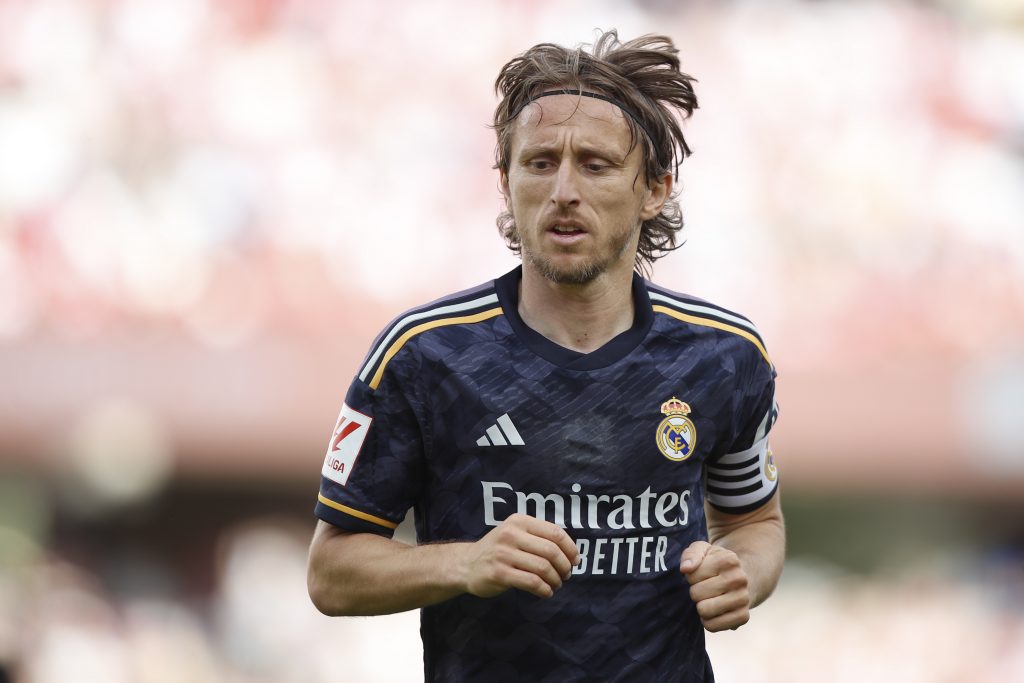 DO PENZIJE U REALU Modrić produžio ugovor, dobio je posebnu čast