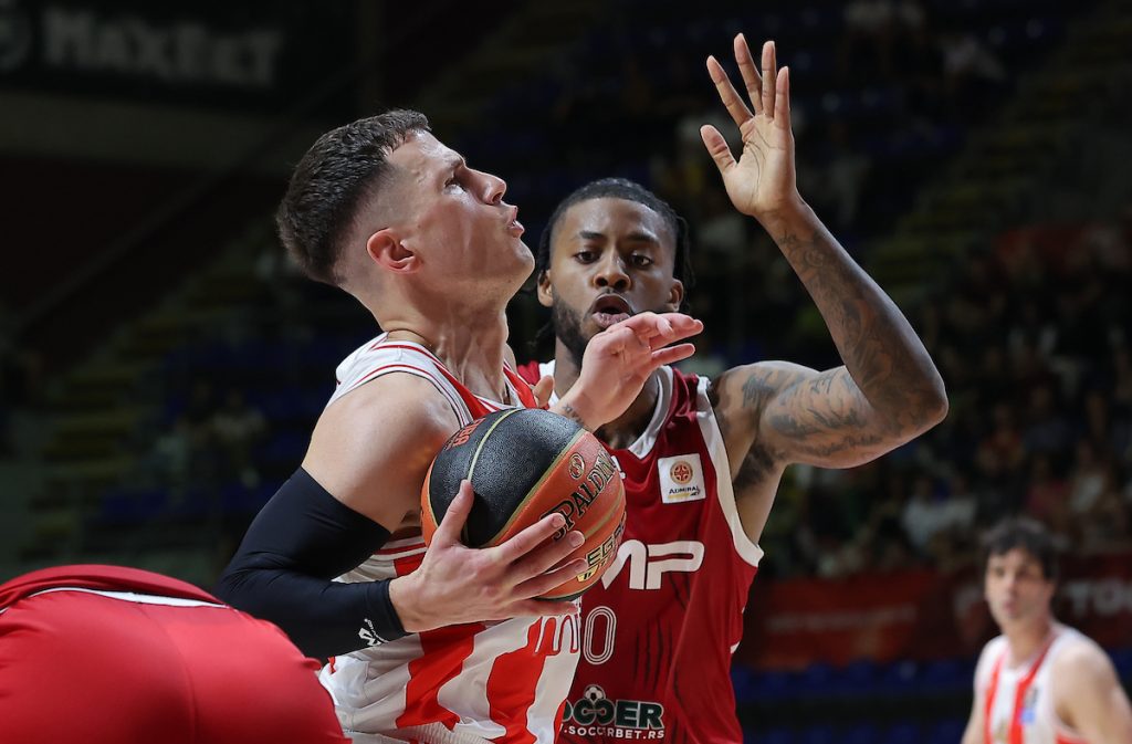 ZVEZDA OPRAVDALA ULOGU FAVORITA Crveno-beli rutinski nadigrali FMP i plasirali se u finale KLS (VIDEO)