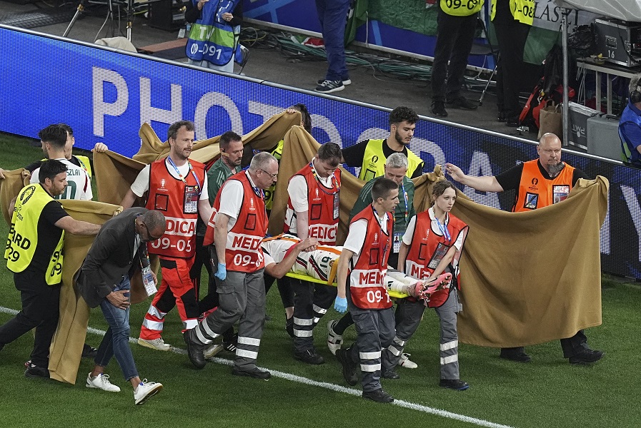 GRUPA A Mađarska pobedila golom u 100. minutu! Meč u senci teške povrede Varge (VIDEO)