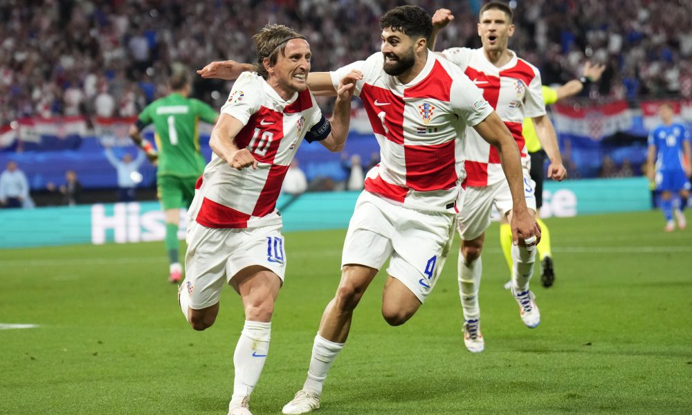 BUDUĆNOST HRVATSKOG FUDBALA Dečak iz DR Konga postigao prelep gol u duelu zagrebačkih timova (VIDEO)