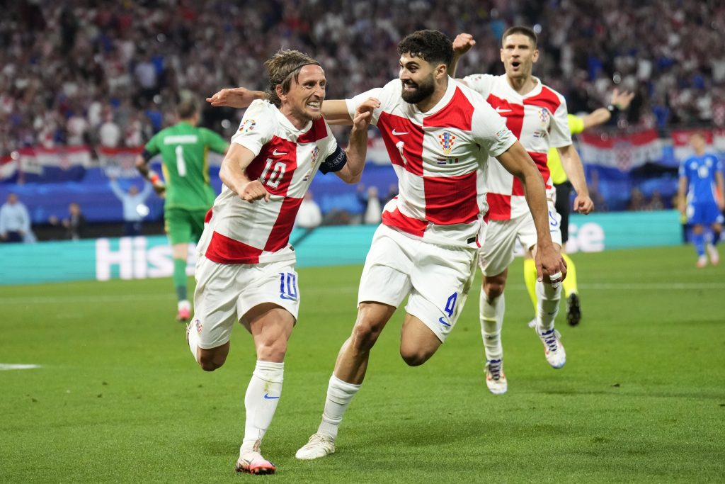 BUDUĆNOST HRVATSKOG FUDBALA Dečak iz DR Konga postigao prelep gol u duelu zagrebačkih timova (VIDEO)