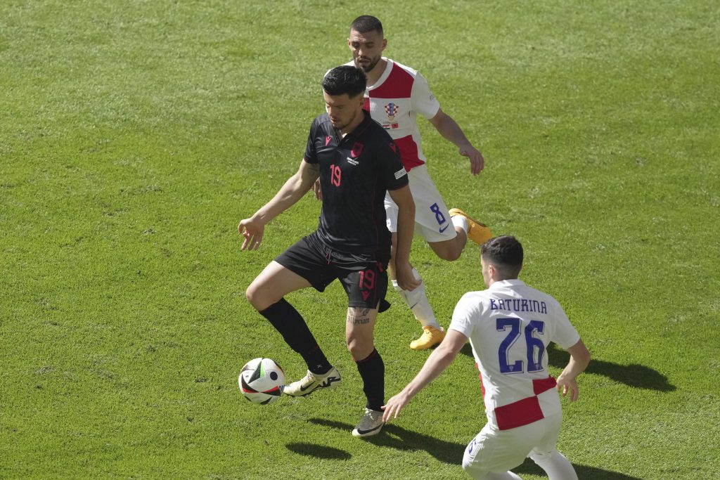 DA LI BI TALENTI ZVEZDE I PARTIZANA REKLI „NE“? Baturina odbio Real Madrid, izabrao je ligu u kojoj bi se razvijao!