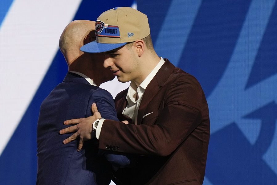 Topić izabran kao 12. pik na draftu i odlazi u tim koji je bio prvi na Zapadu (VIDEO)