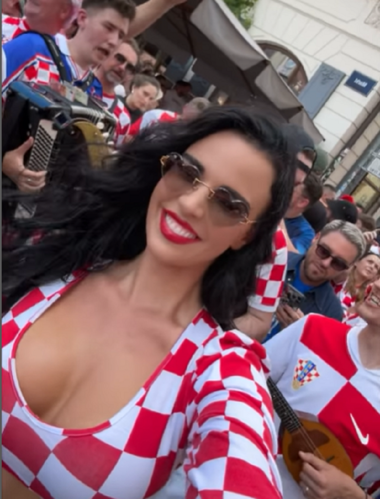 VOLE „CAJKE“ Videli od srpskih navijača… U Lajpcigu grmelo „Izađi, mala“ (VIDEO)