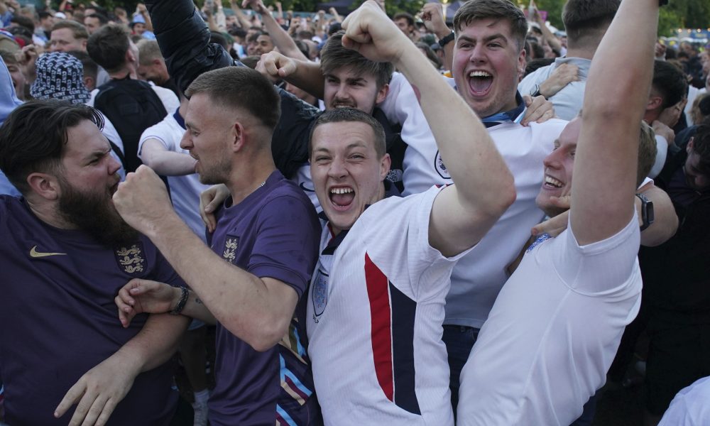 EPILOG TUČE U GELZENKIRHENU Napali, pa pobegli! Teško povređeni Englezi i Albanci! (FOTO)