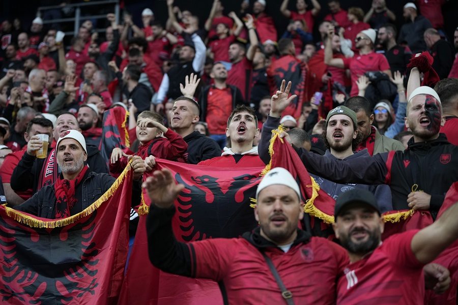 PRETERALI SU Provokacije ne staju! Sad se priključio i novinar iz tzv. Kosova… Reagovao FS Srbije (VIDEO)