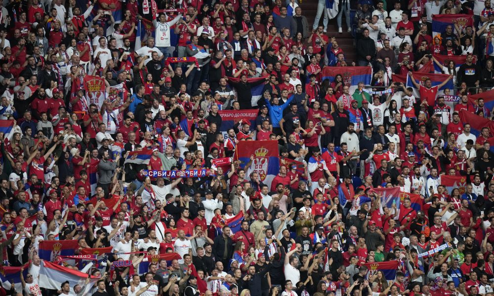 UEFA REAGOVALA NA TUŽBU FS TAKOZVANOG KOSOVA Pokreće se istraga zbog ponašanja srpskih navijača!