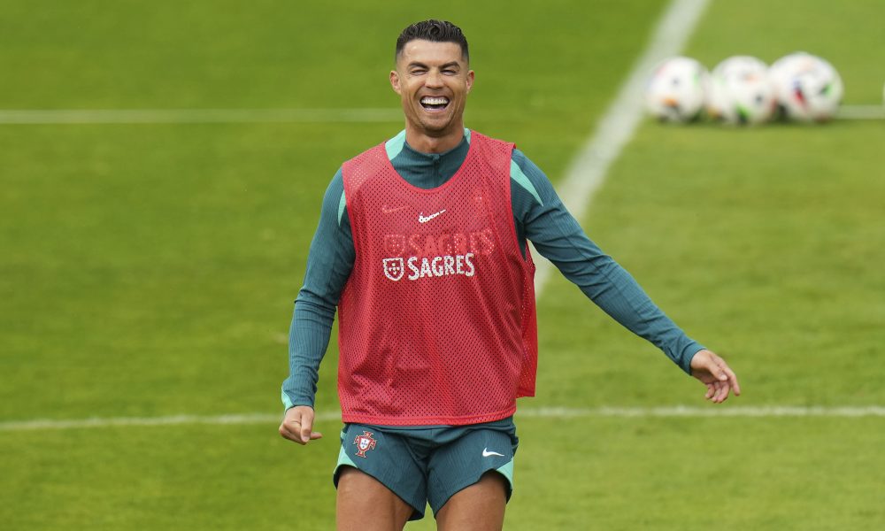 OVAJ ČOVEJ JE NEUNIŠTIV Evo šta planira Kristijano Ronaldo…