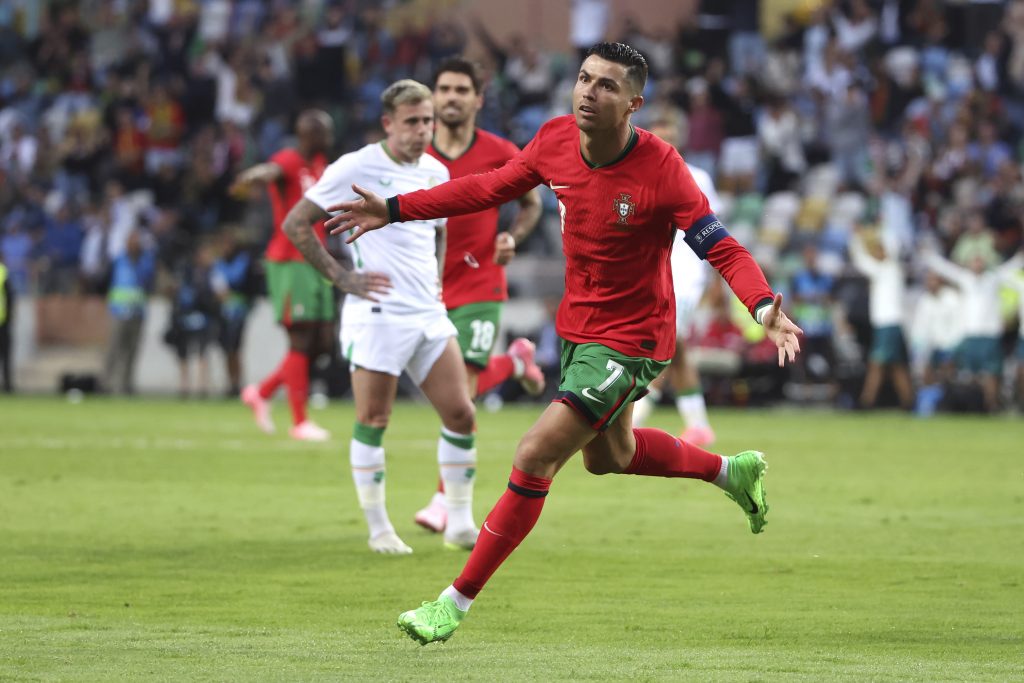 RONALDO: Ne znam da li ću da dostignem 1.000 golova, sad živim u trenutku, ne gledam dugoročno!