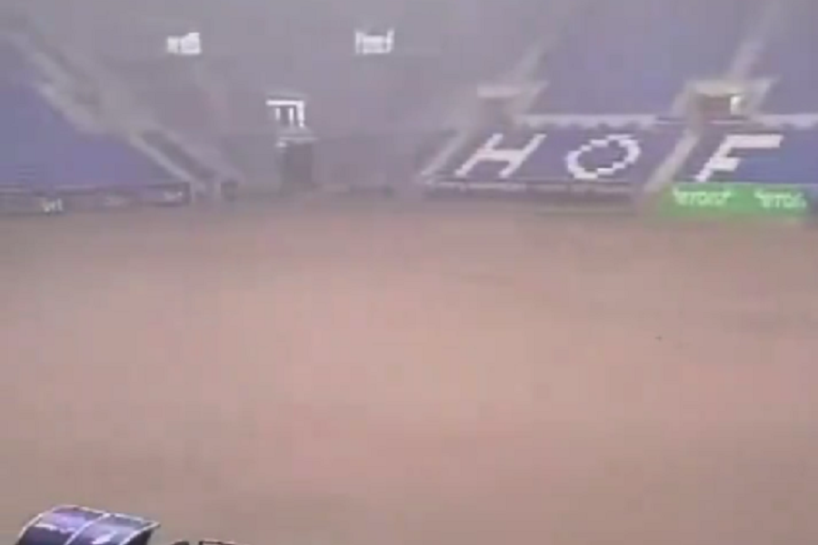 FUDBAL ILI VATERPOLO? Potopljen stadion na kojem se igra Bundesliga! (VIDEO)