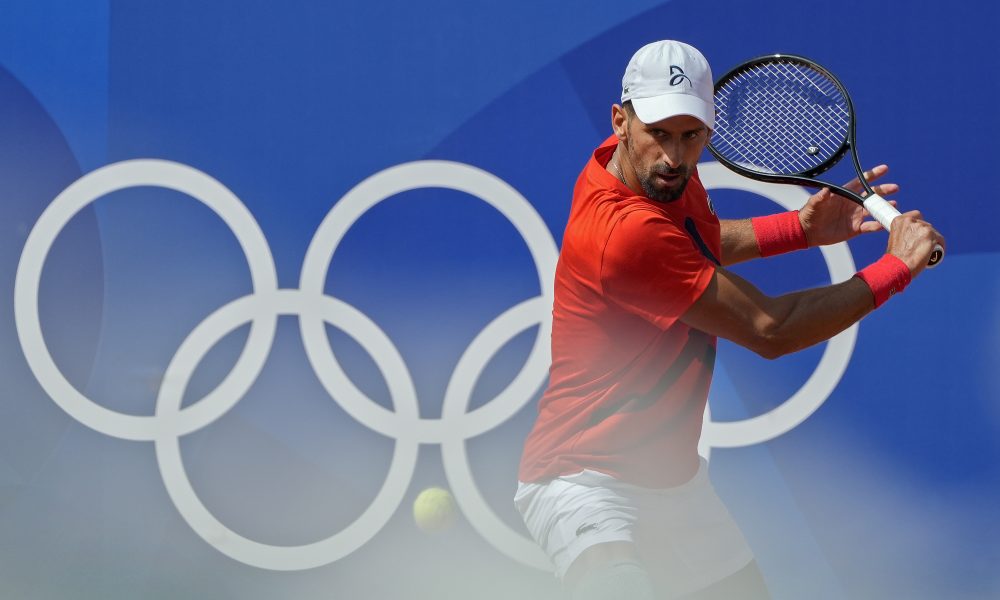 NOLE EKSPRES Đoković razbio Australijanca i sada čeka Nadala