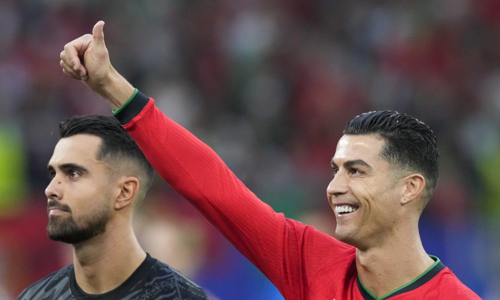 Ronaldo u ulozi „Betmena“! Stiže spas za posrnulog giganta