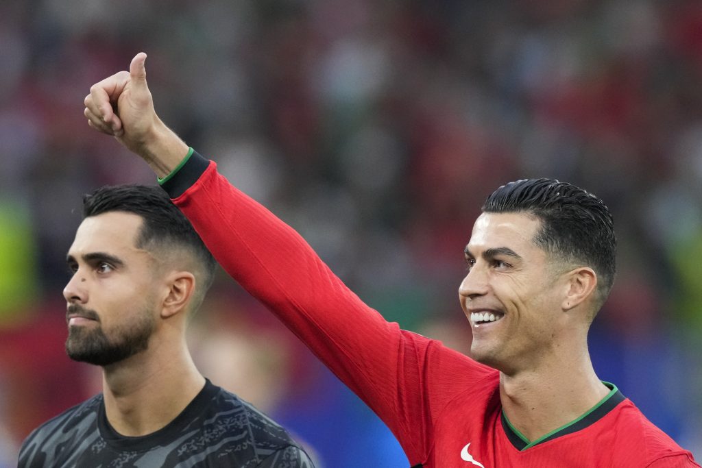 Ronaldo u ulozi „Betmena“! Stiže spas za posrnulog giganta