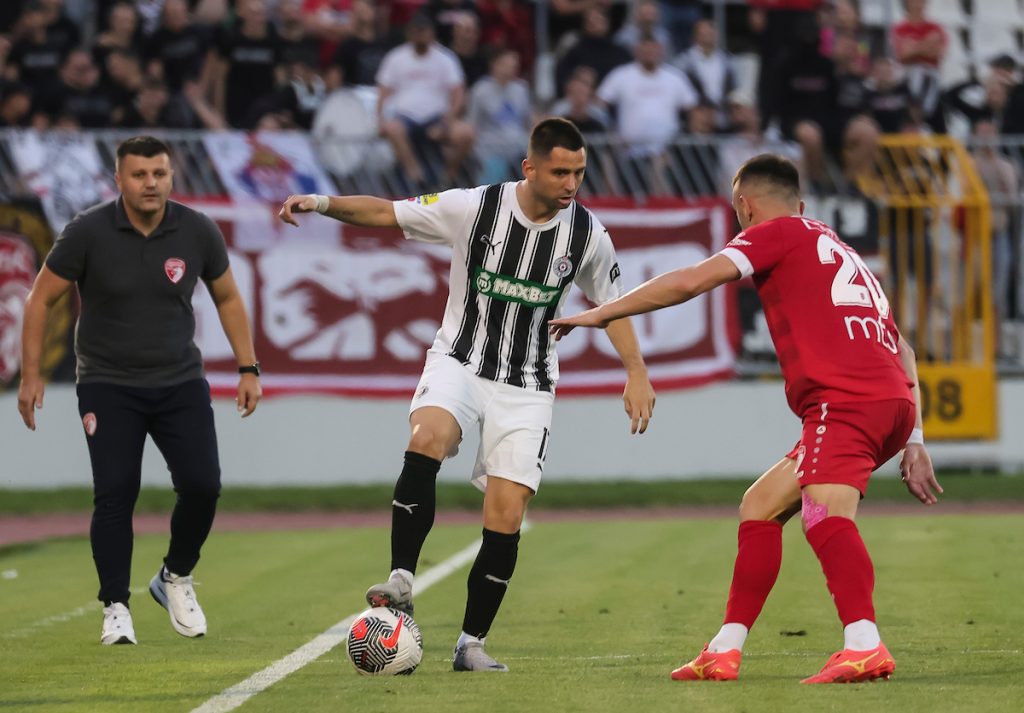 PARTIZAN POTVRDIO Fudbaler je operisan, nije poznato kada će da se vrati na teren (FOTO)