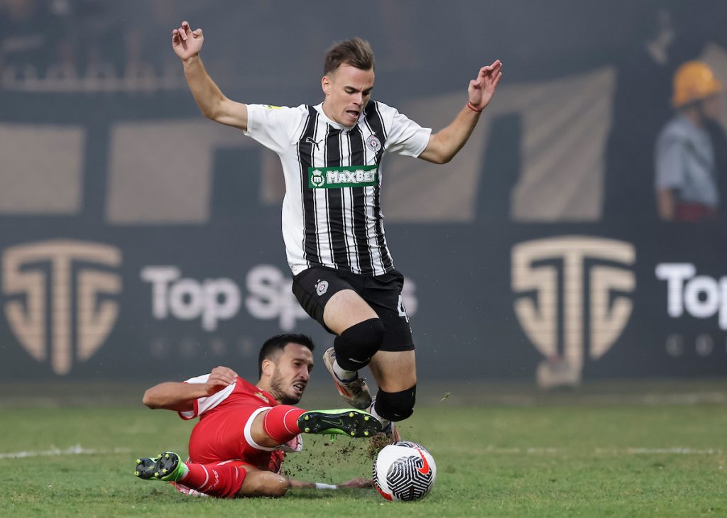 PARTIZAN DUPLIRAO VOĐSTVO NA UBU Jovanovića neće gol, ali je asistirao Trifunoviću (VIDEO)
