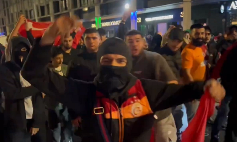 STRAŠNO Turci pravili haos posle eliminacije! Jezive scene u dva holandska grada (VIDEO)