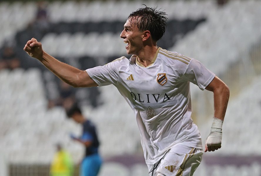 SUPERLIGA Radnički dva puta vodio, ali nije izdržao sa desetoricom! Cvetković doneo bod „brđanima“