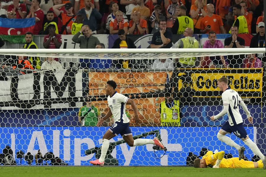 JUNAK DANA Votkins je Sautgejtov zlatni „džoker“! Napadač magičnim potezom odveo reprezentaciju u finale (VIDEO)